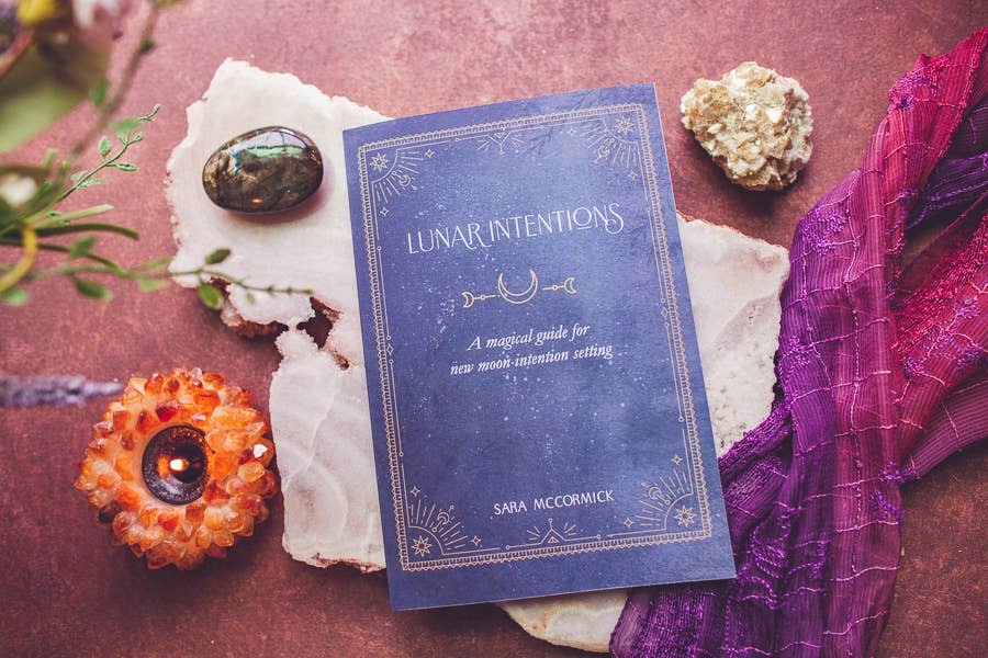 Lunar Intentions Book- Moon Intention Setting Journal Bella deLuna
