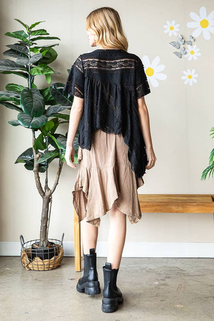 ASYMMETRICAL LACED SHORT SLEEVE TOP BLACK  Oli&Hali